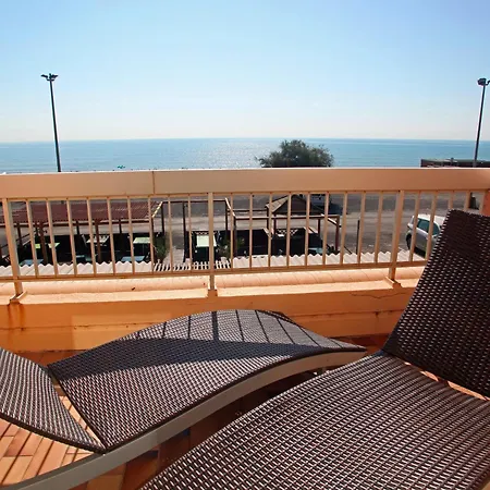 Logis Restaurant Le Mirador 3*