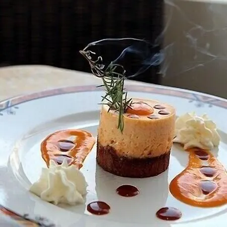 Logis Restaurant Le Mirador Otel 3*