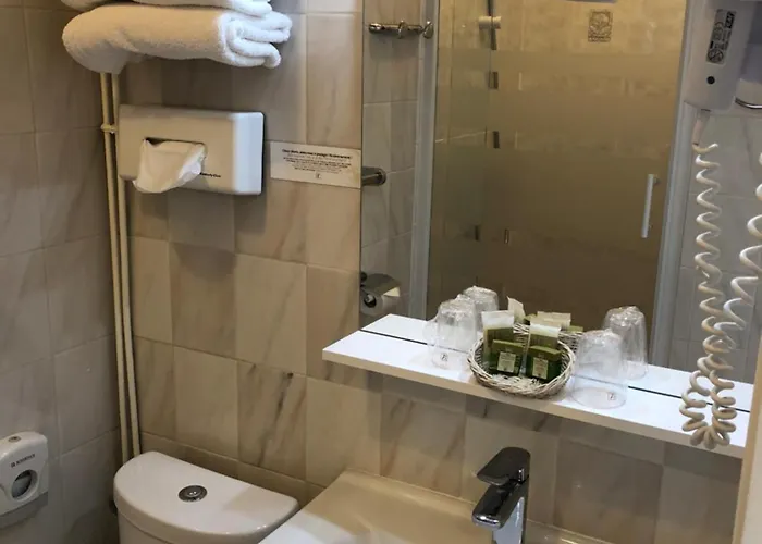 Otel Logis Restaurant Le Mirador Portiragnes