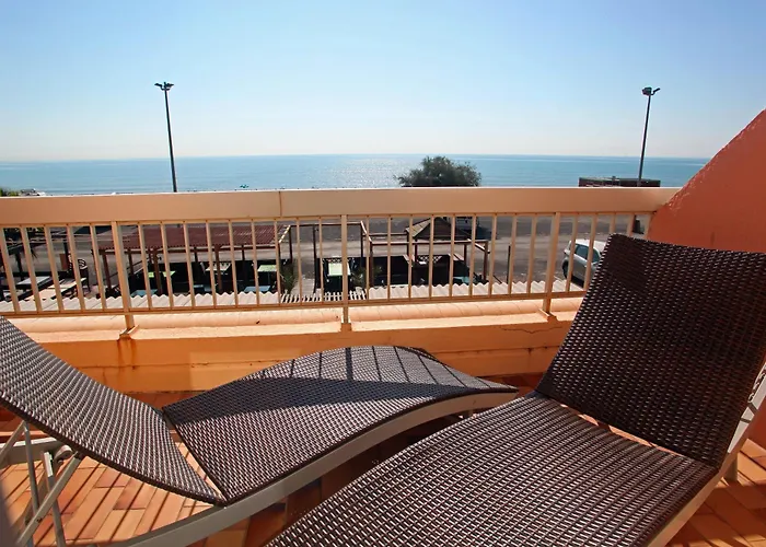 Logis Restaurant Le Mirador 3*