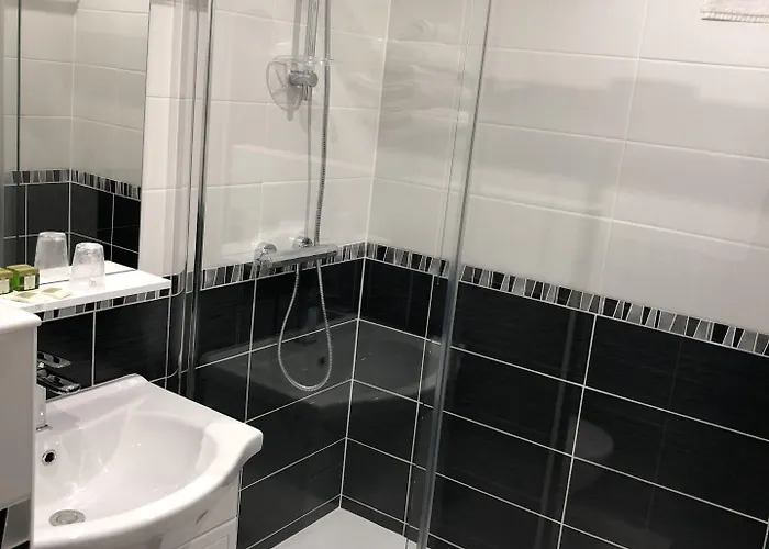 Logis Restaurant Le Mirador 3* Portiragnes